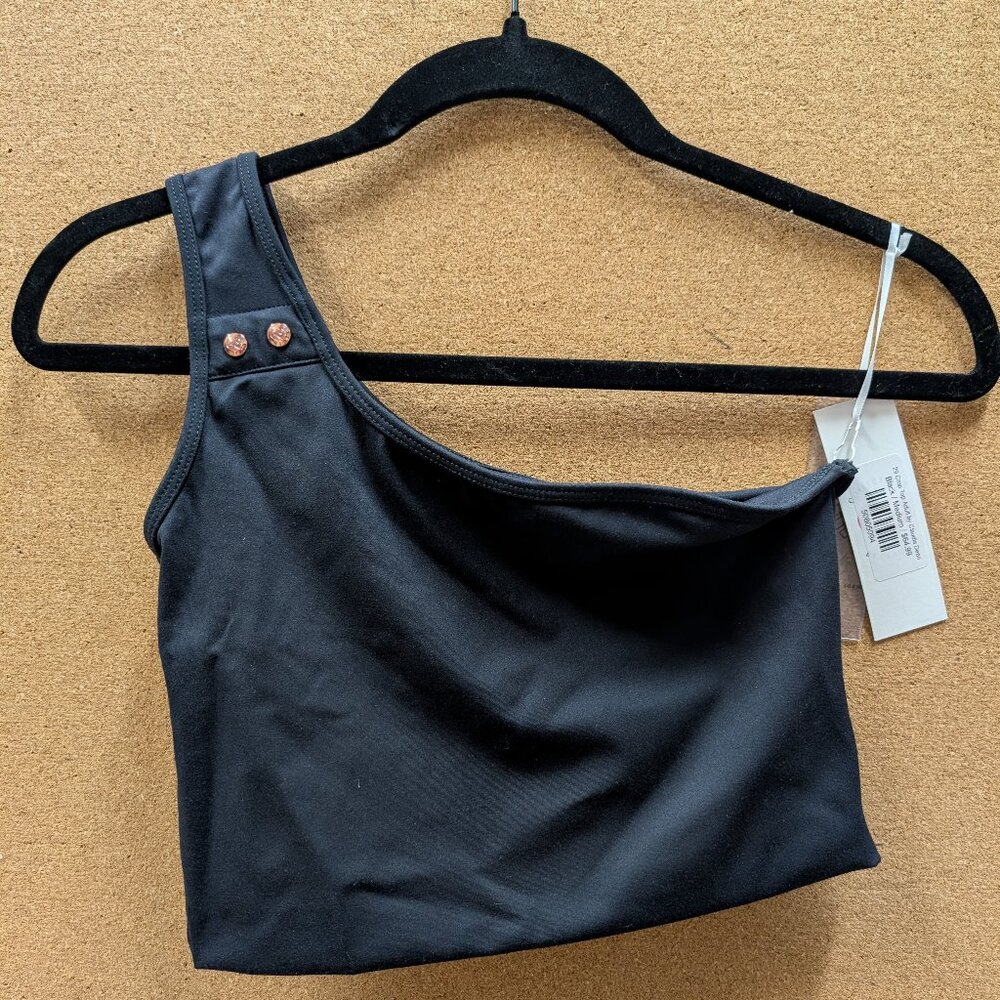Claudia Dean Black One Shoulder Crop Top